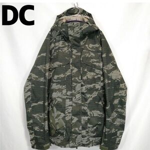 Vintage 90s DC Shoes Camo Dollar Yen Euro Exotex 5000 Snowboarding Jacket L